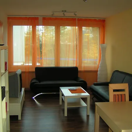 Swiss Star Oerlikon Station - Self Check-in * Curych