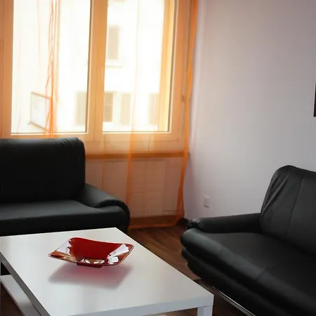Swiss Star Oerlikon Station - Self Check-in Apartment
