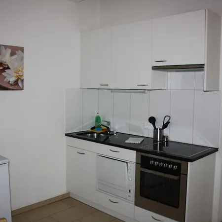 Apartment Swiss Star Oerlikon Station - Self Check-in *