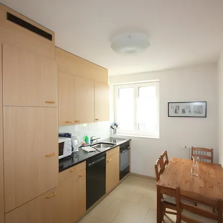 Swiss Star Oerlikon Station - Self Check-in Apartment