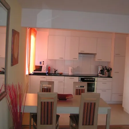 Swiss Star Oerlikon Station - Self Check-in * Zurique